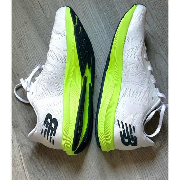 New Balance Dynasoft White and Neon Green Running Shoes-Sneakers- Size 9 - Picture 4 of 9